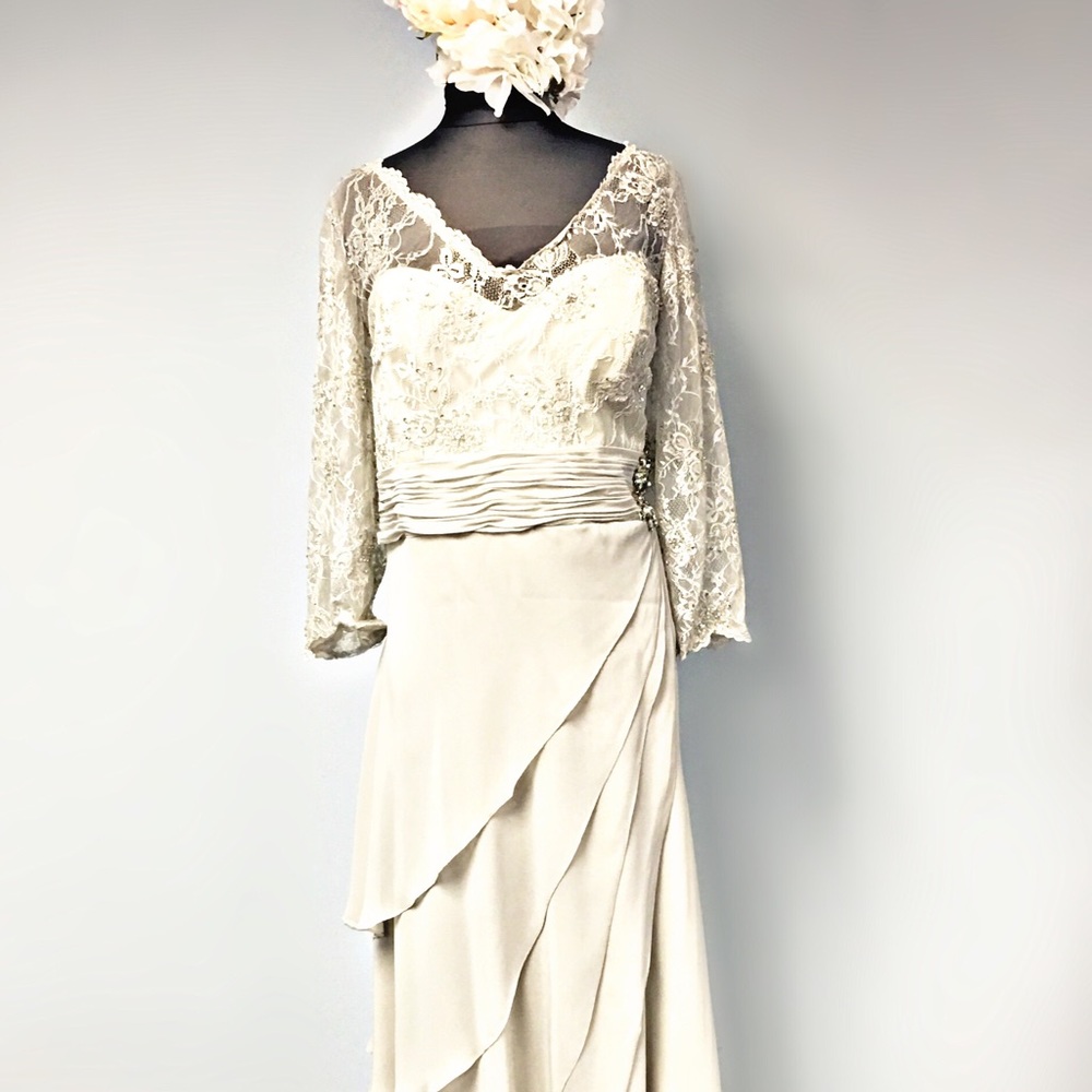 Maid of honor dress/ mother of the bride